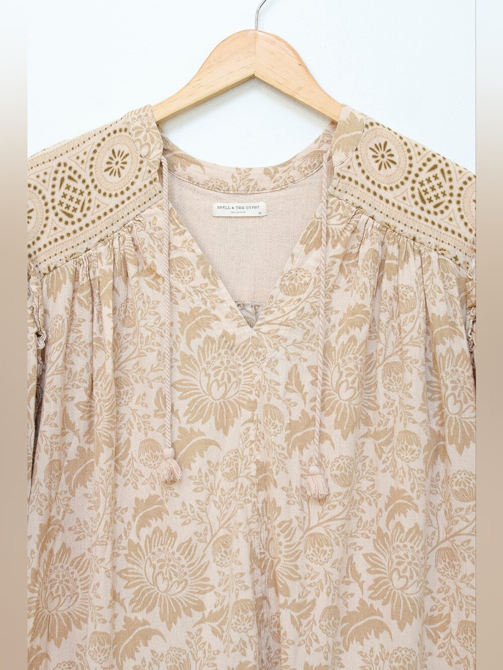 Spell Lioness Tunic Dress Beige Floral Babydoll Mini Sz XS Tassel Boho Romantic - Picture 6 of 15